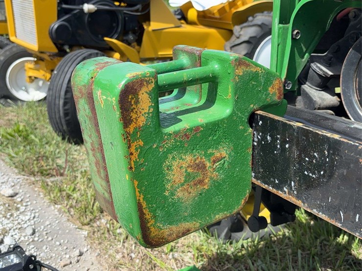 john-deere-322-image-10