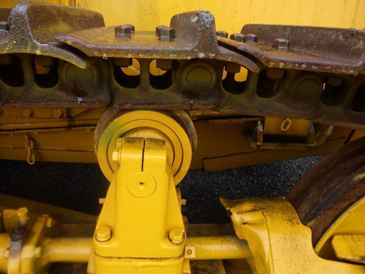 1977-caterpillar-d6d-image-34