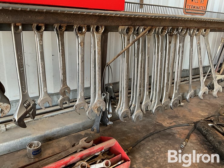 shop-built-workbench-&-tools-image-8