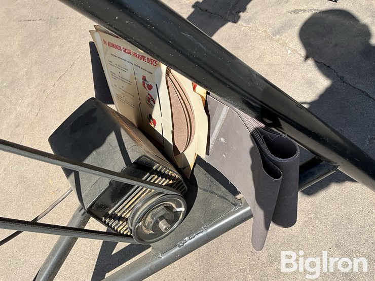 rockwell-&-craftsman-10”-bandsaw-&-sanding-table-image-13