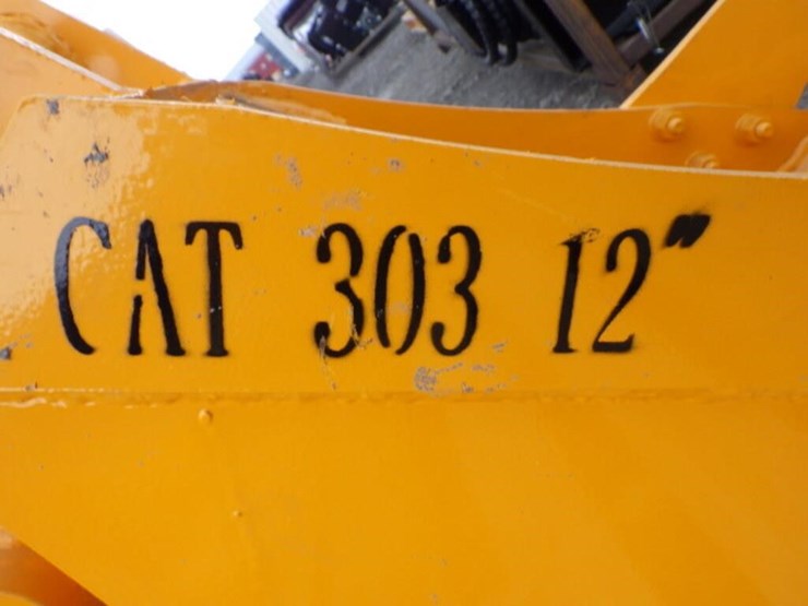 caterpillar-303-image-5