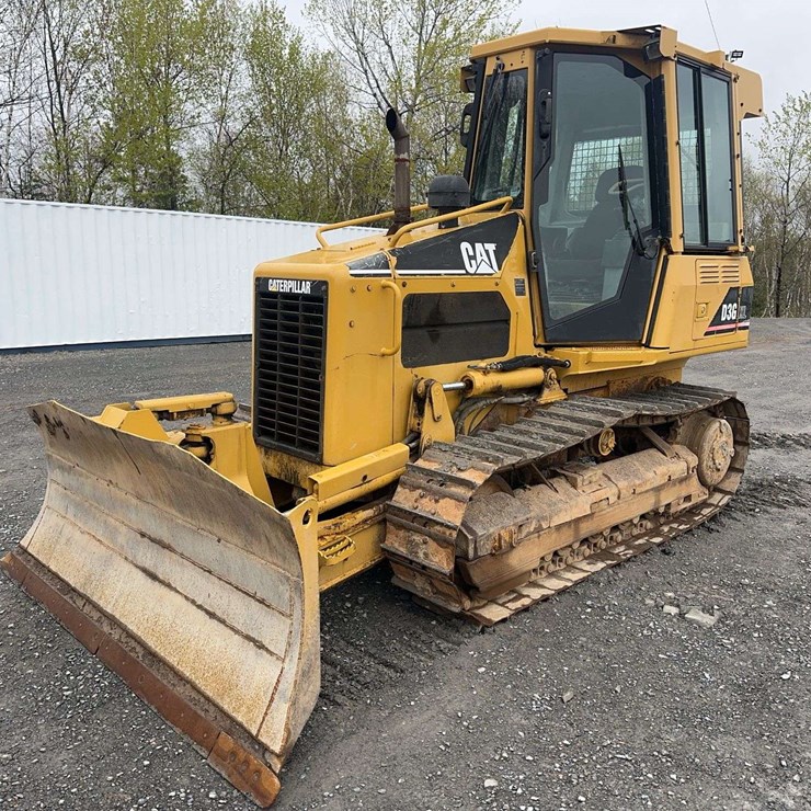 2006 CATERPILLAR D3G XL