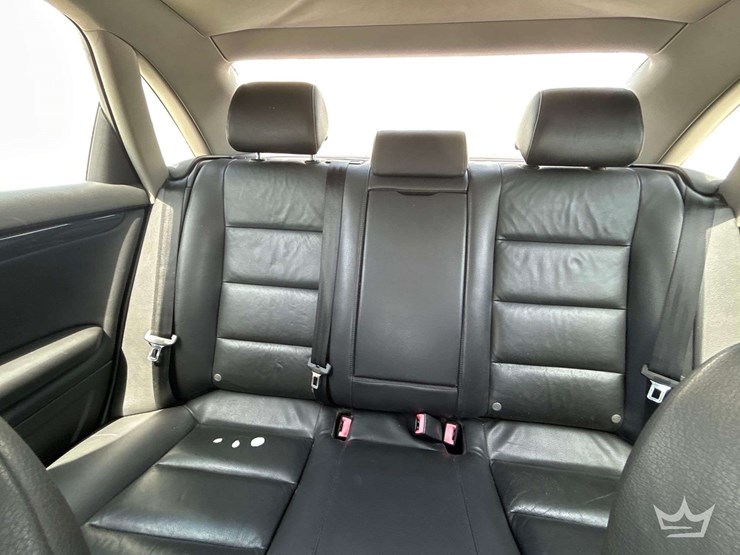 2005-audi-a4-sedan-image-19
