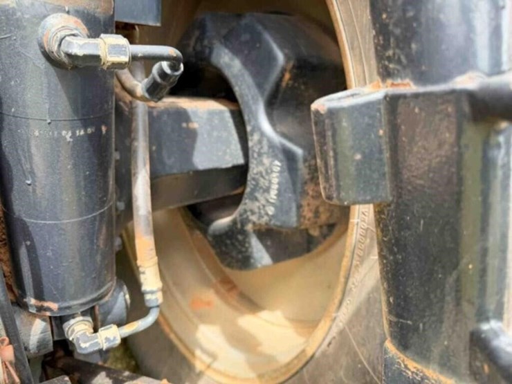 case-mx285-tractor-image-22