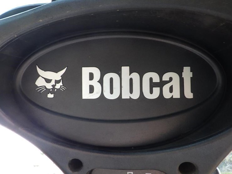2022-bobcat-t550-image-45