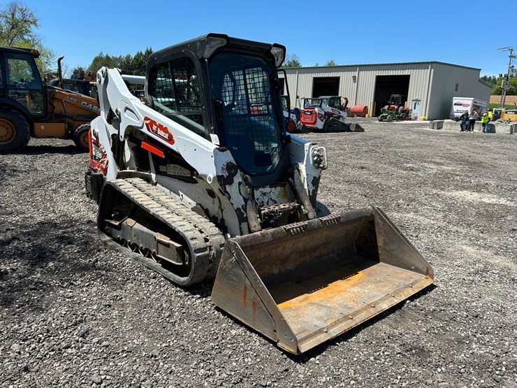 2021-bobcat-t595-image-6