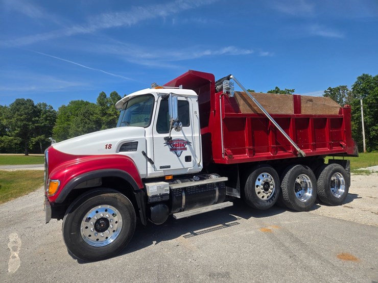 #24354-•-2002-mack-cv513-granite-dumptruck-image-4