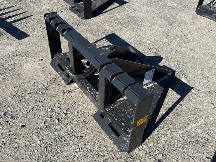 #2090-•-unused-jct-skid-steer-tree-puller-inv#-47100-image-1