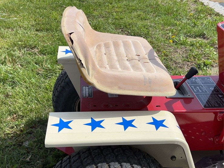 1975-cub-cadet-76-“spirit-of-‘76”-image-29