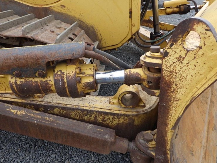 2011-caterpillar-d7e-image-14