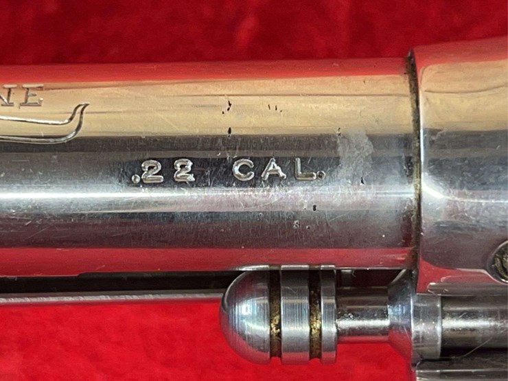 high-standard-double-nine-revolver-.22-caliber-image-21