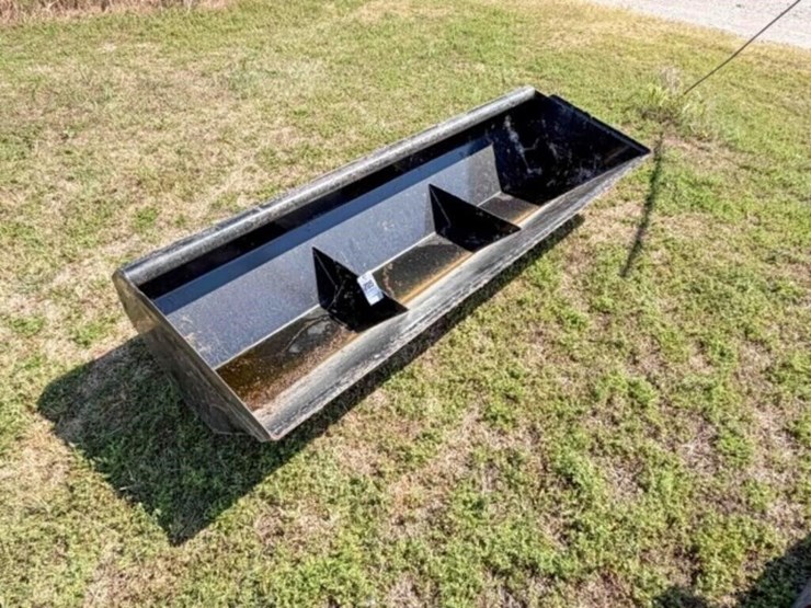7’-loader-bucket-image-1