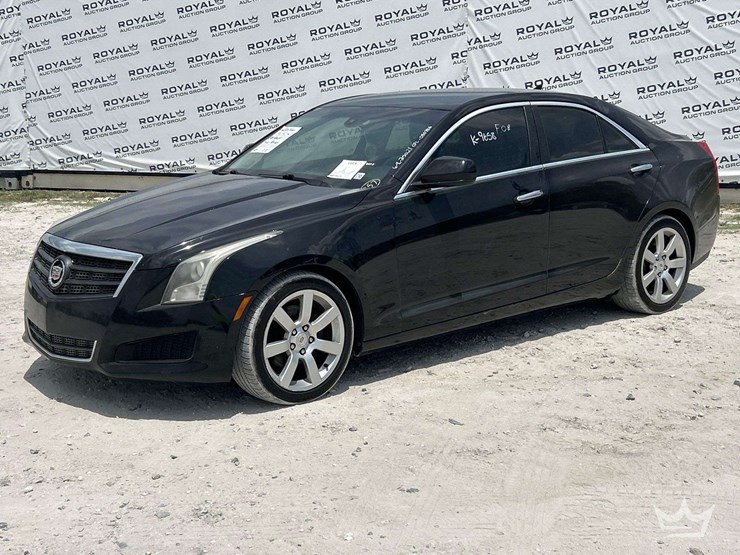 2014-cadillac-ats-sedan-image-1