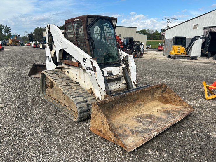 bobcat-t300-image-6