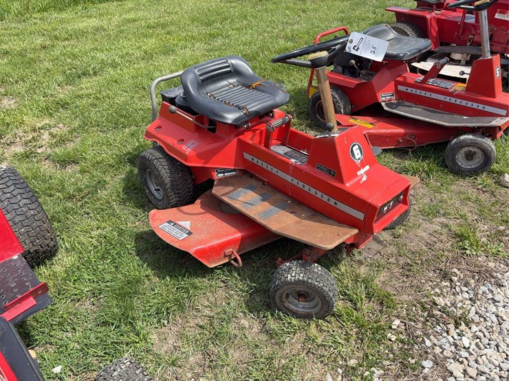 massey-ferguson-6-image-7