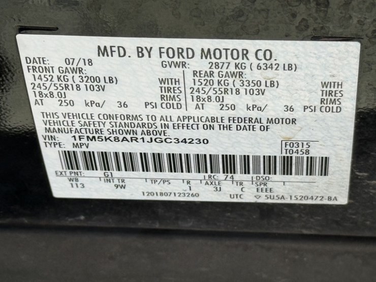 2018-ford-explorer-image-10