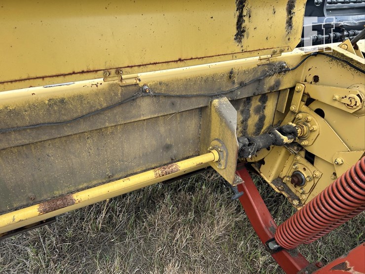 new-holland-1475-image-39