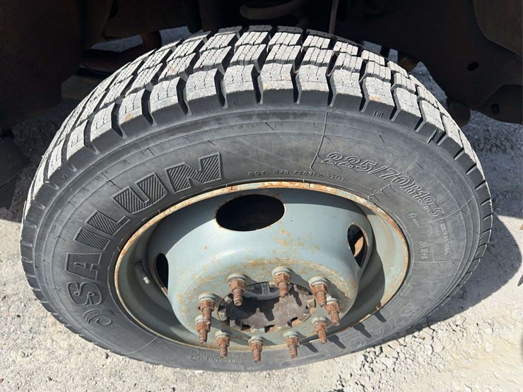2016-ford-f450-xl-image-12