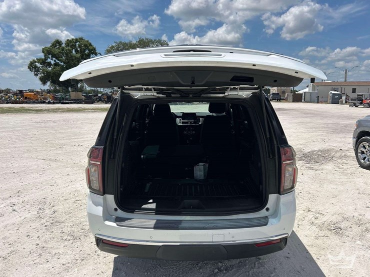 2021-chevrolet-tahoe-image-20