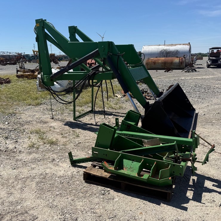 JOHN DEERE 4040