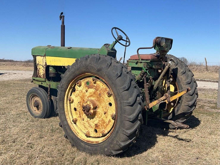 john-deere-530-image-3
