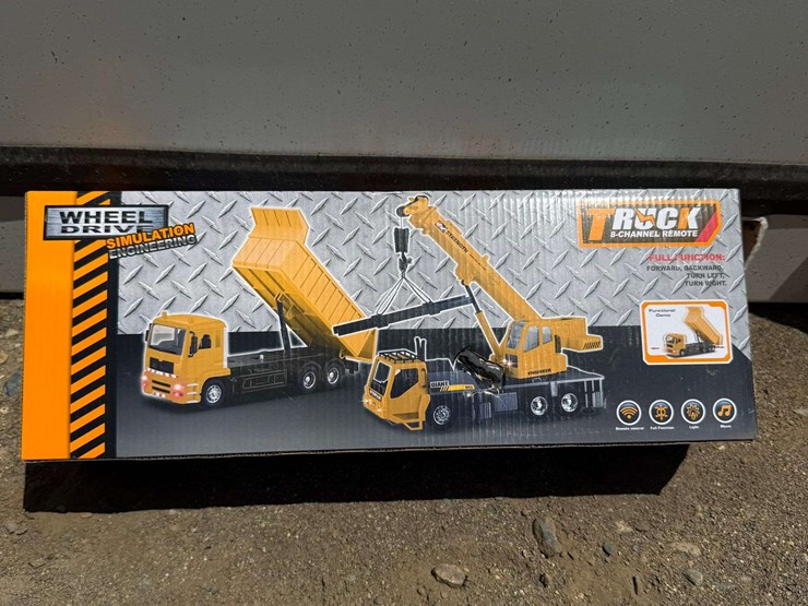 crane-truck-simulation-rc-(new/unused)-image-2