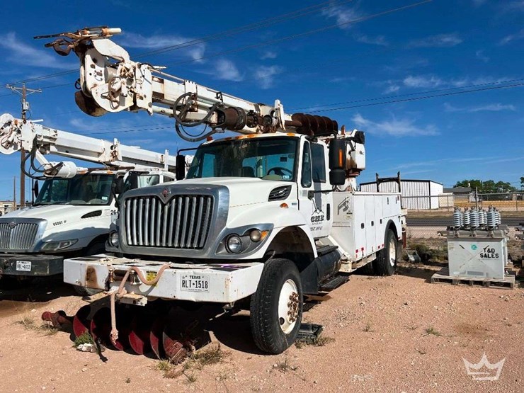 2011-international-workstar-7300-image-1