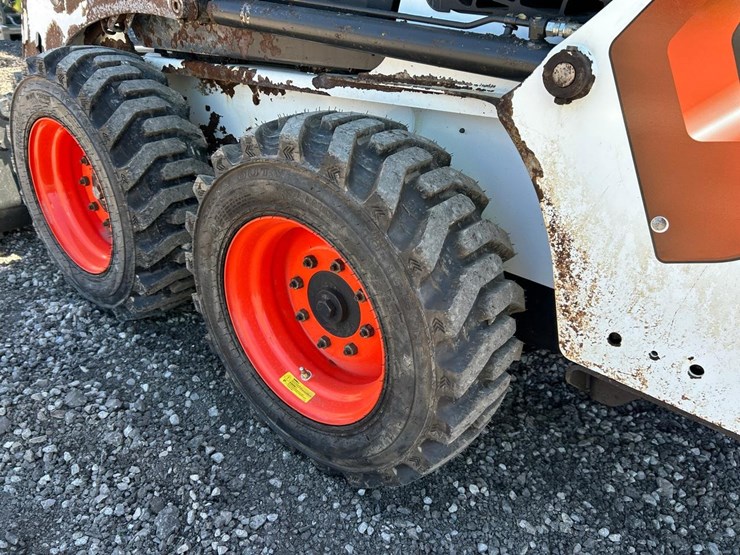 2023-bobcat-s450-image-15