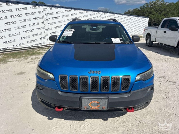 2019-jeep-cherokee-image-23