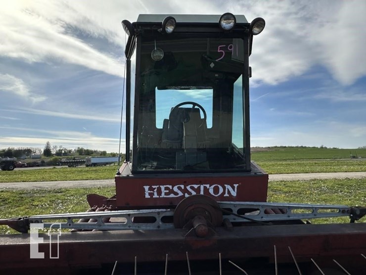 hesston-6650-image-6