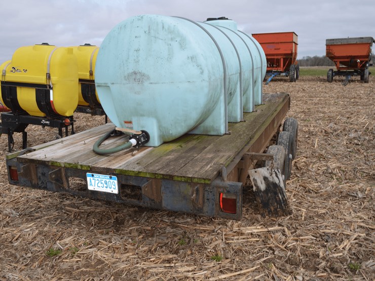 1000-gallon-poly-tank-on-homemade-trailer-image-5
