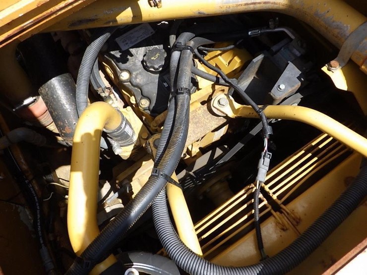 2007-morooka-mst2200vd-image-21