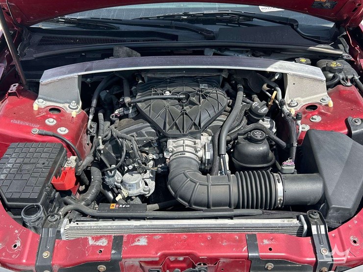 2010-cadillac-cts-sedan-image-7