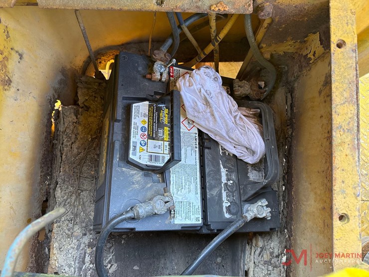caterpillar-12g-image-31