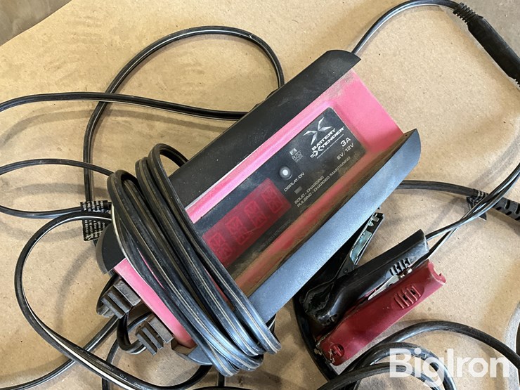 battery-chargers-&-load-tester-image-16