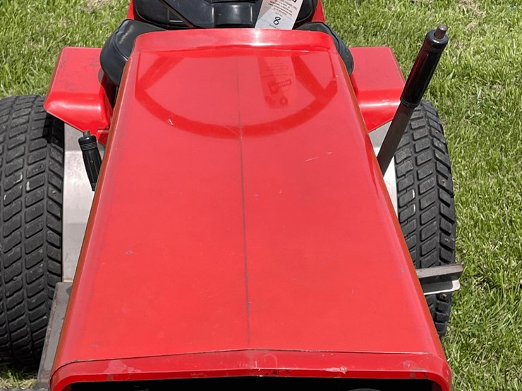 1972-massey-ferguson-12-image-11