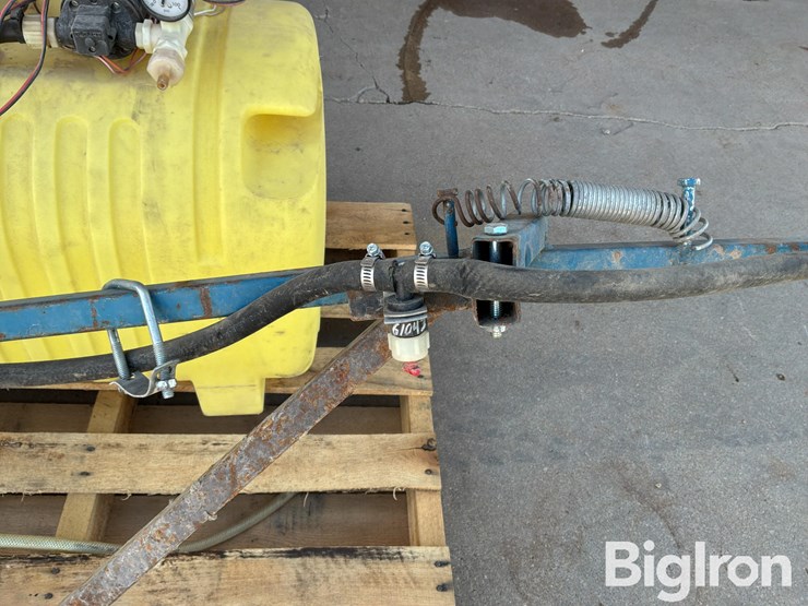 flojet-4-wheeler-sprayer-image-11