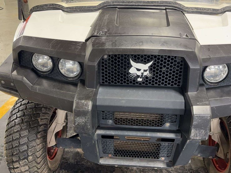 2011-bobcat-3200-image-20