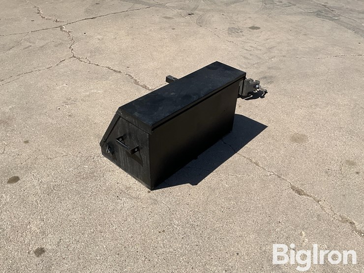 cpl-fully-stocked-triangle-toolbox-&-receiver-mounted-vice-image-7