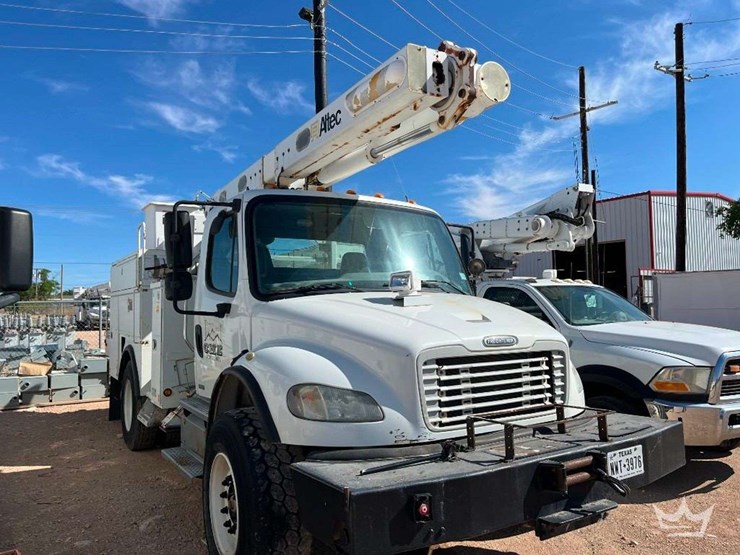 freightliner-m2-106-image-2