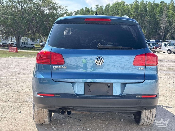 2017-volksagen-tiguan-suv-image-27