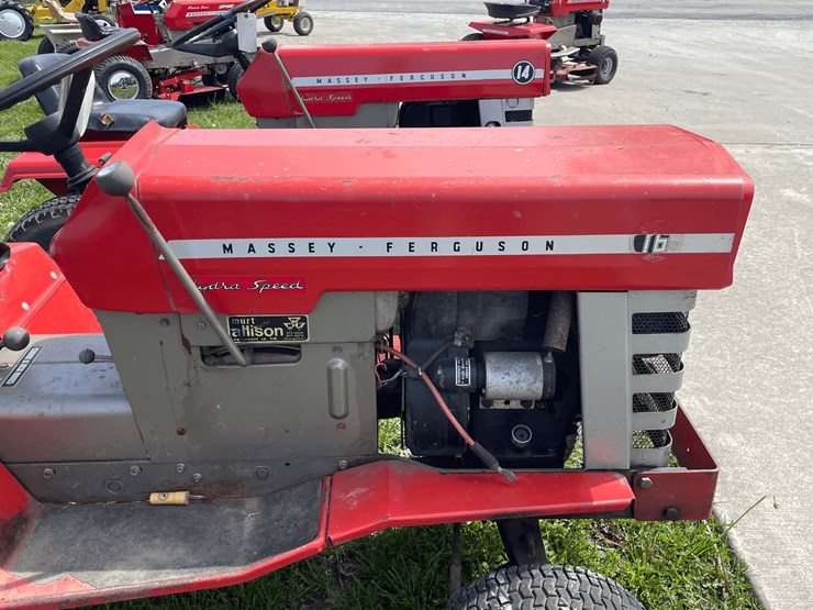 1975-massey-ferguson-16-image-32