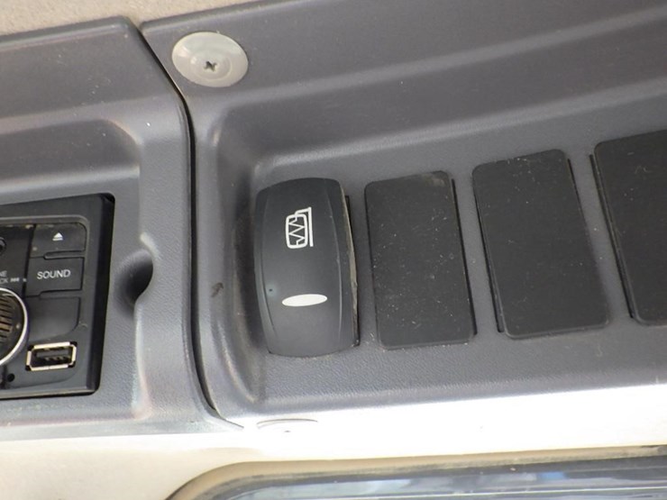 doosan-dl250-3-image-58