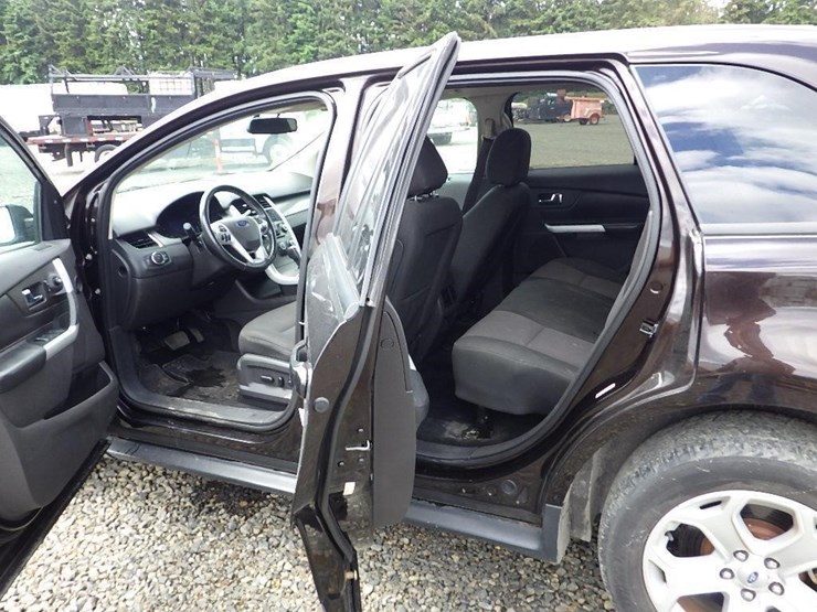 2013-ford-edge-image-20