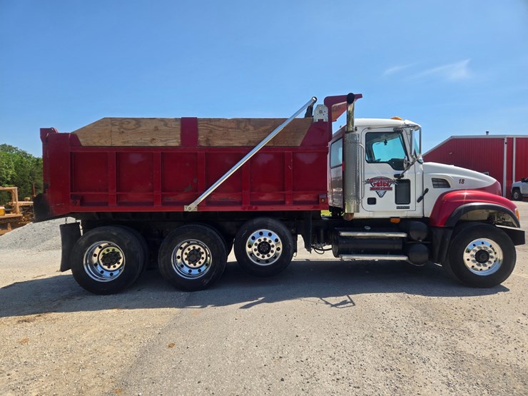 #24354-•-2002-mack-cv513-granite-dumptruck-image-20