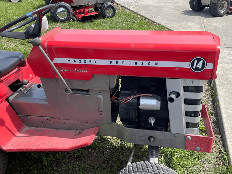 1974-massey-ferguson-14-image-35