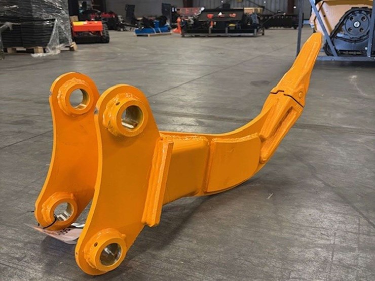 caterpillar-305-image-5