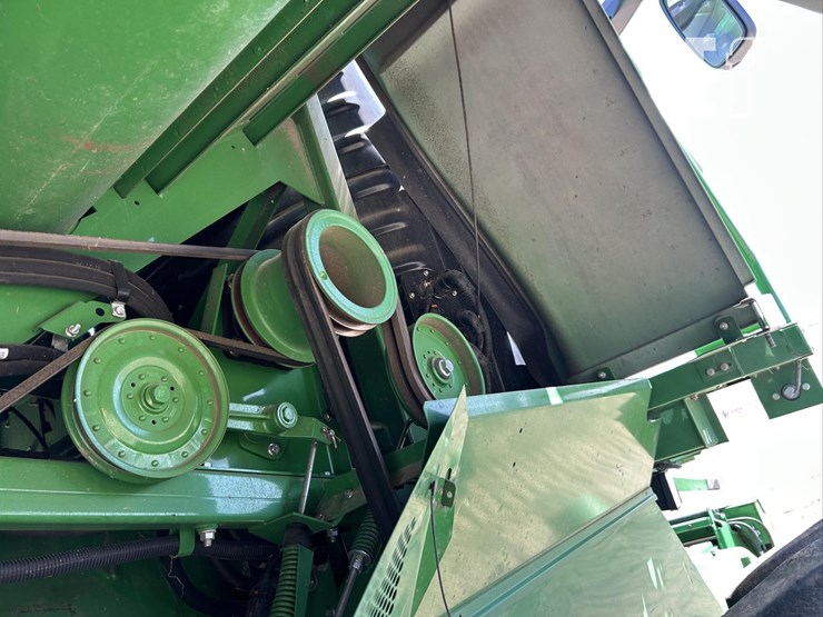 2016-john-deere-s680-image-63