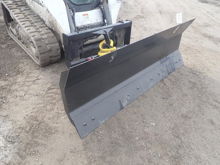 wildcat-84"-skid-steer-gp-bucket-image-3