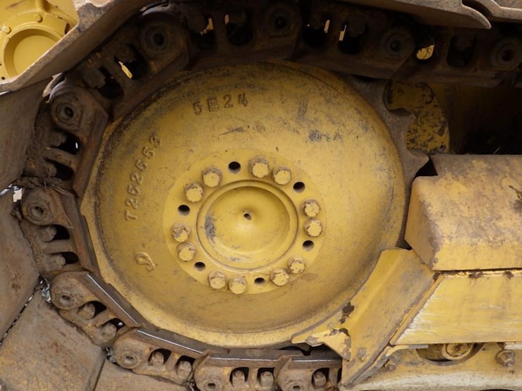 2016-deere-650k-image-36
